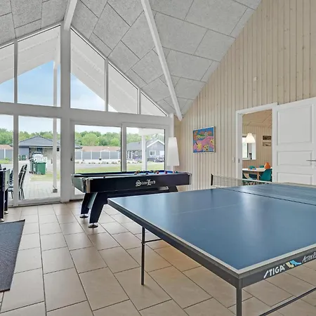 Vakantiehuis 59 With Hot Tub
