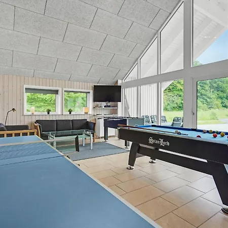 59 With Hot Tub